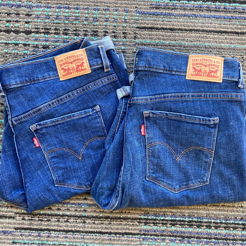 BUNDLE Levi’s Classic Denim Bermuda Shorts- Two pair 🙌